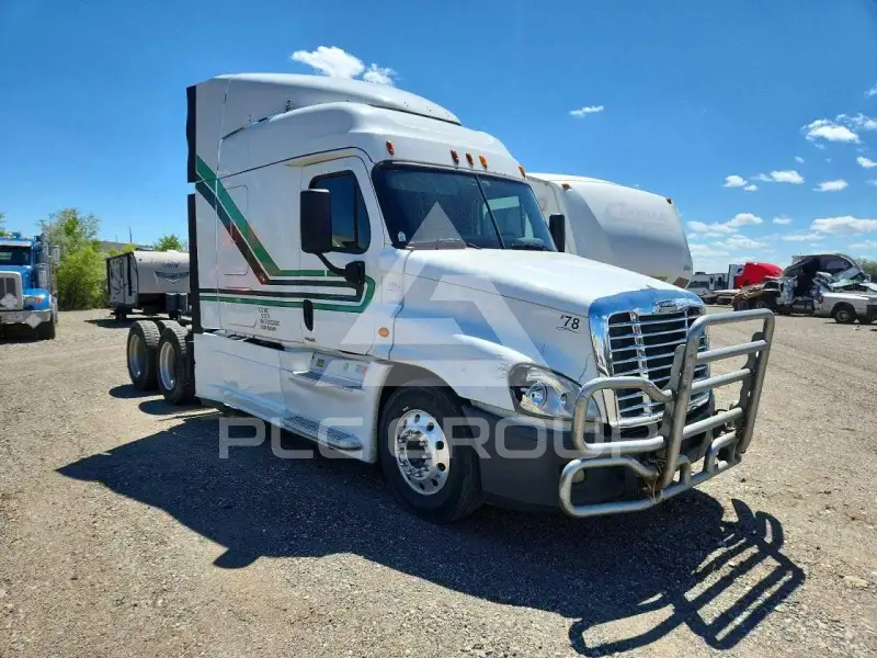 2015 Freightliner All Other фото