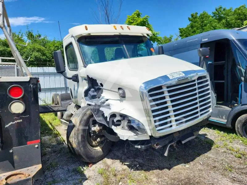 2015 Freightliner All Other photo