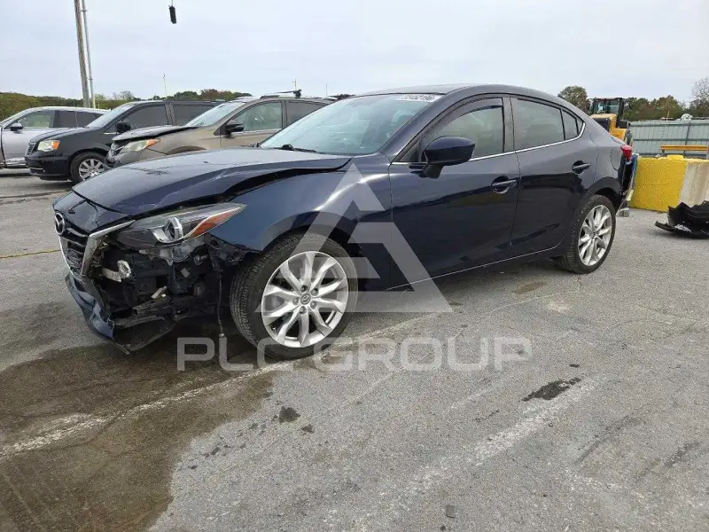 2015 Mazda 3 фото