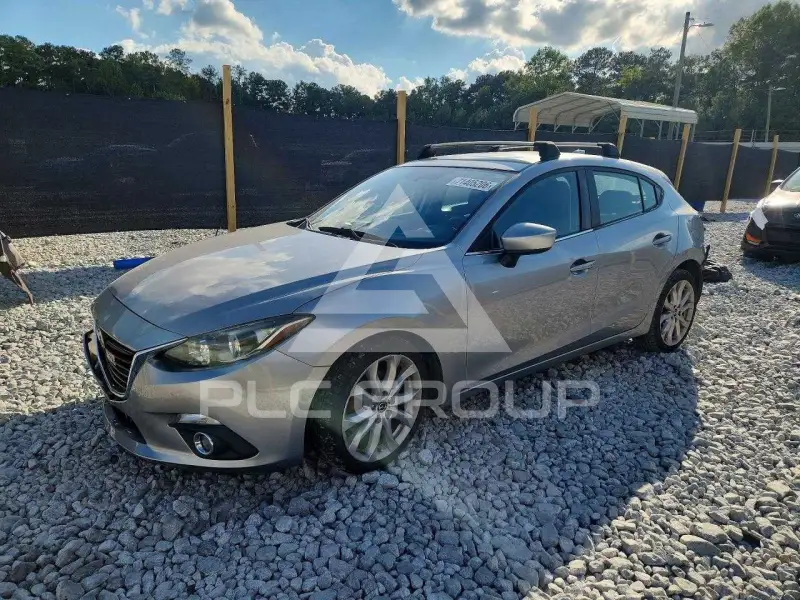 2015 Mazda 3 фото