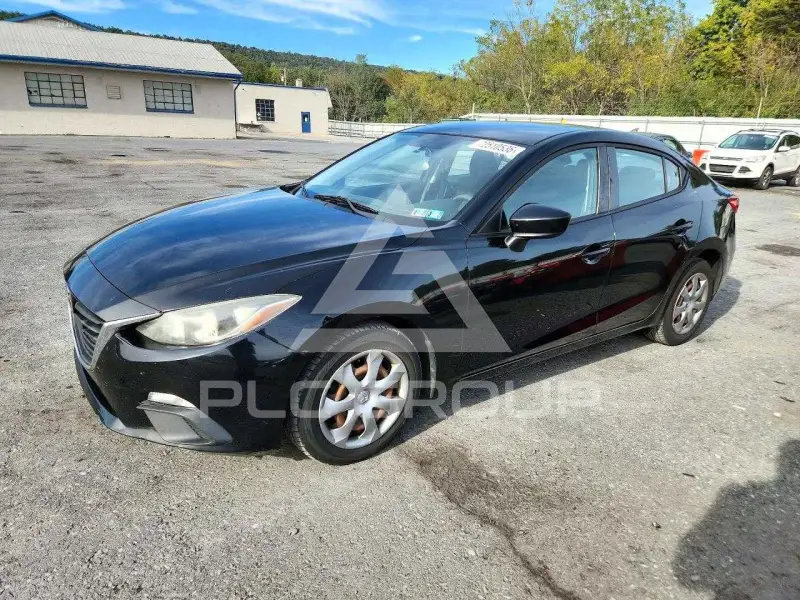 2015 Mazda 3 photo