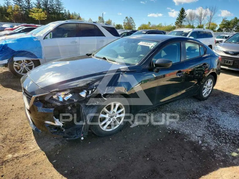 2015 Mazda 3 photo