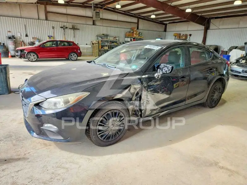 2015 Mazda 3 фото