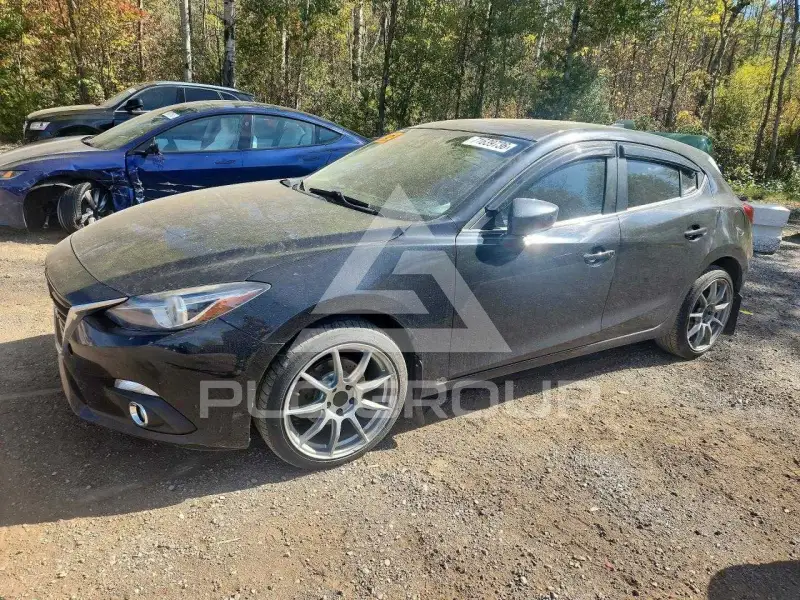 2015 Mazda 3 фото