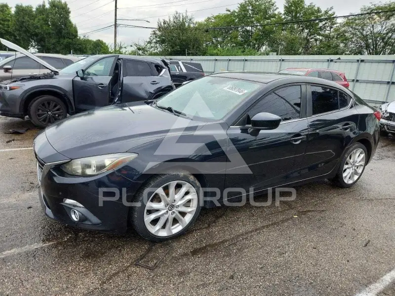 2015 Mazda 3 фото