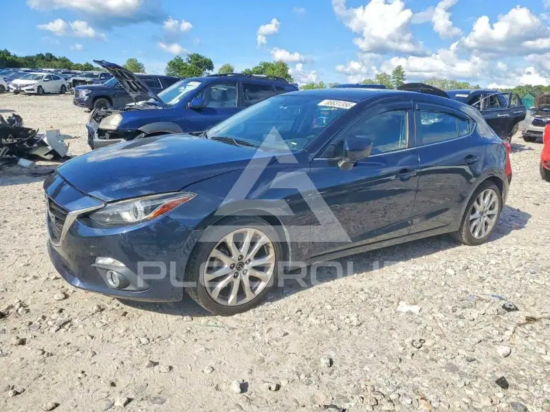 2015 Mazda 3 фото