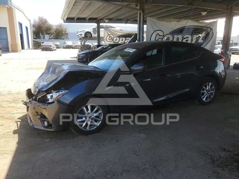 2015 Mazda 3 фото