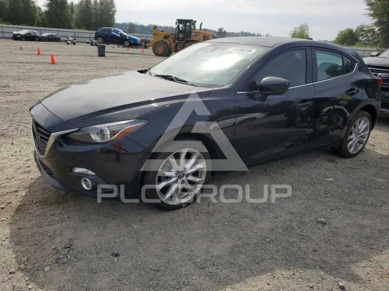 2015 Mazda 3 фото