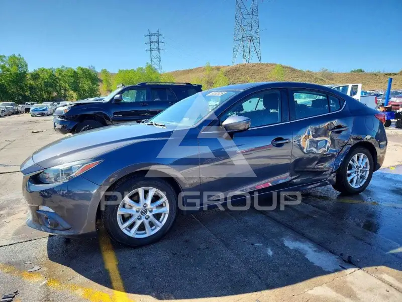 2015 Mazda 3 фото