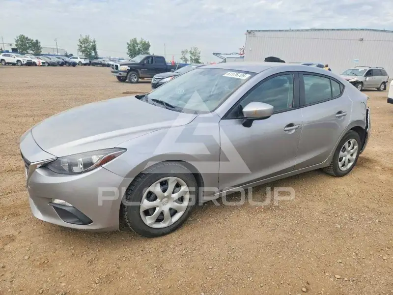 2015 Mazda 3 photo