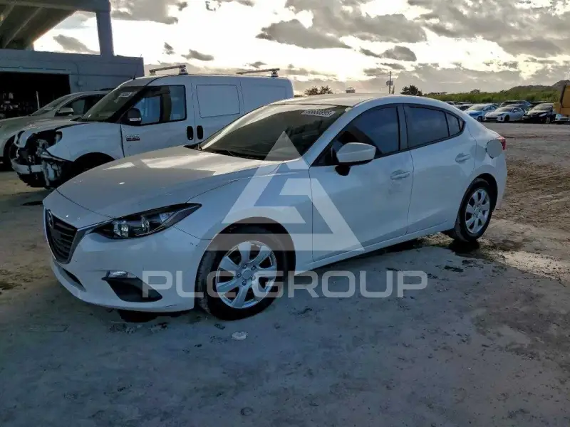 2015 Mazda 3 фото