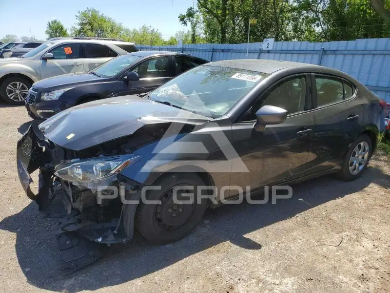 2015 Mazda 3 фото