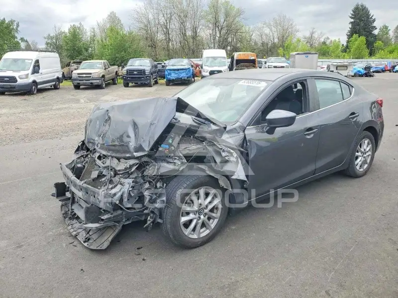 2015 Mazda 3 фото