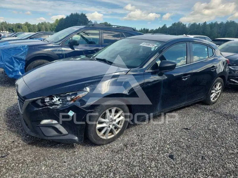 2015 Mazda 3 фото