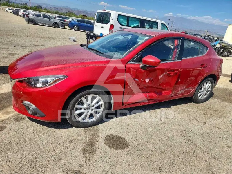 2015 Mazda 3 фото
