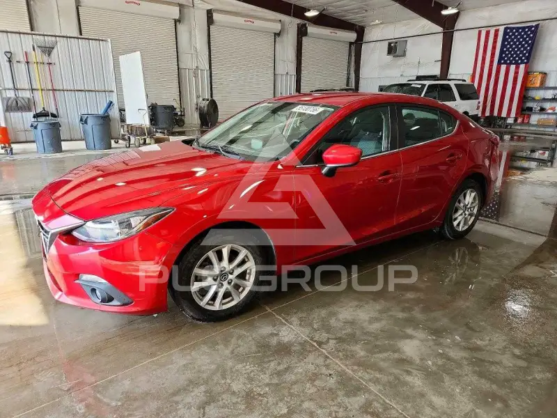 2015 Mazda 3 photo
