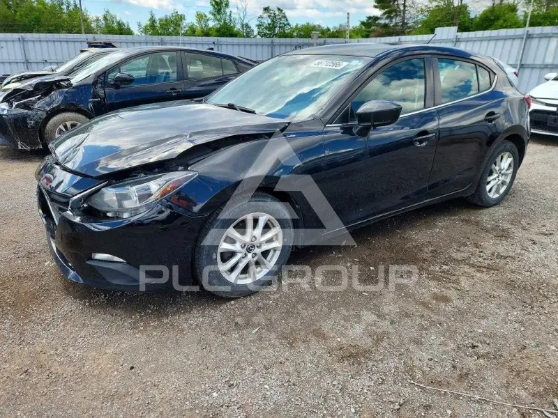 2015 Mazda 3 фото
