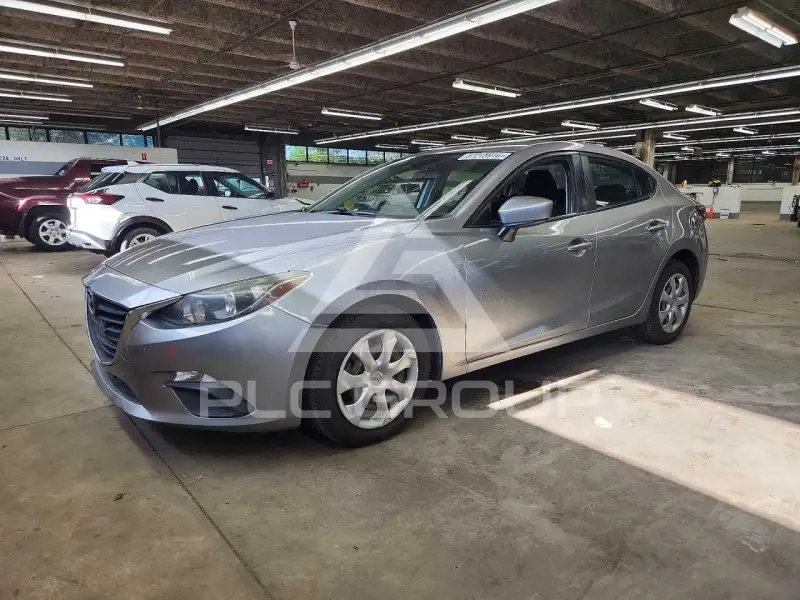 2015 Mazda 3 фото