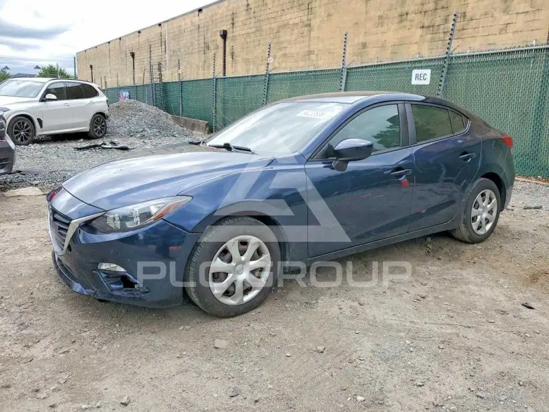 2015 Mazda 3 фото