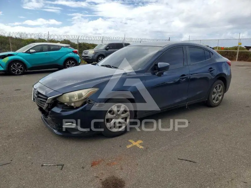 2015 Mazda 3 photo