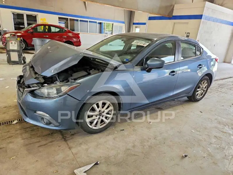 2015 Mazda 3 фото