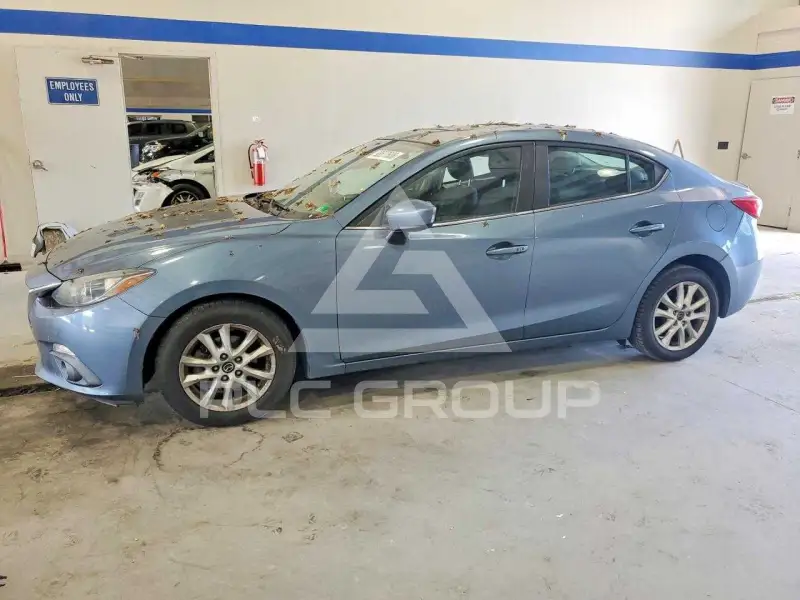 2015 Mazda 3 фото