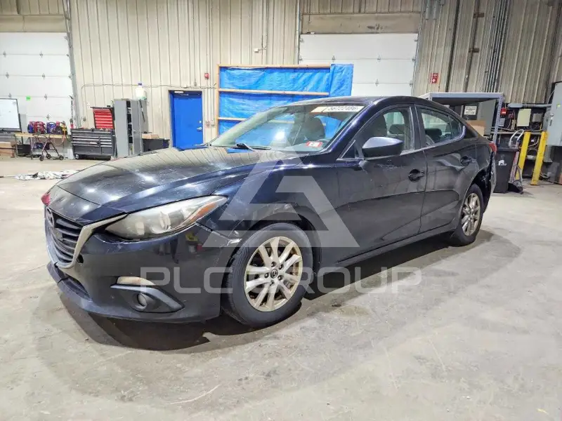 2015 Mazda 3 photo