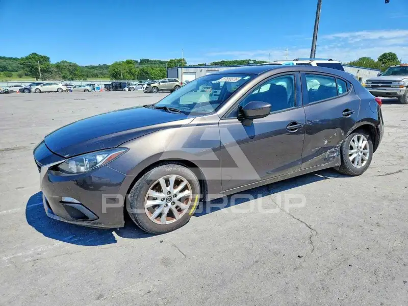 2015 Mazda 3 фото
