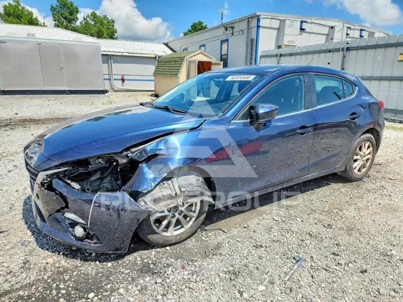2015 Mazda 3 фото