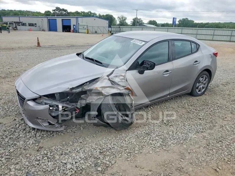 2015 Mazda 3 фото