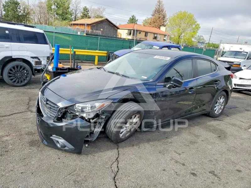 2015 Mazda 3 фото
