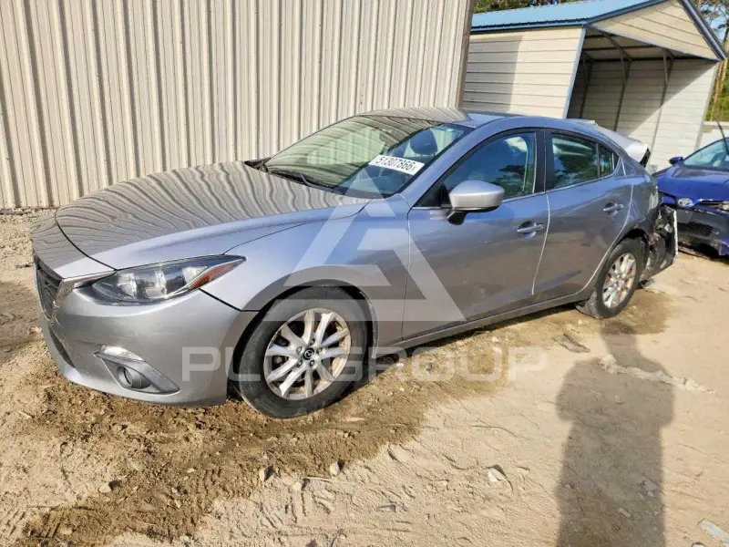 2015 Mazda 3 photo