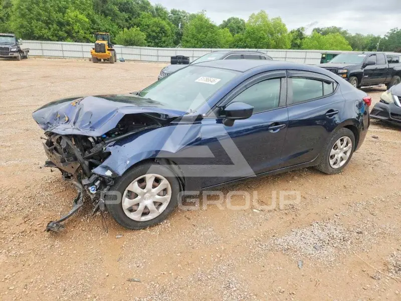 2015 Mazda 3 фото