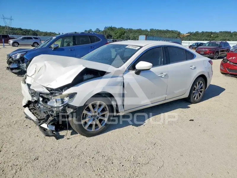 2015 Mazda 6 photo