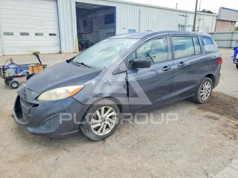 2015 Mazda 5 photo