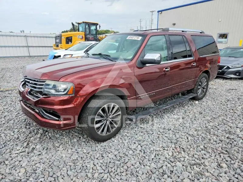 2015 Lincoln NAVIGATOR photo
