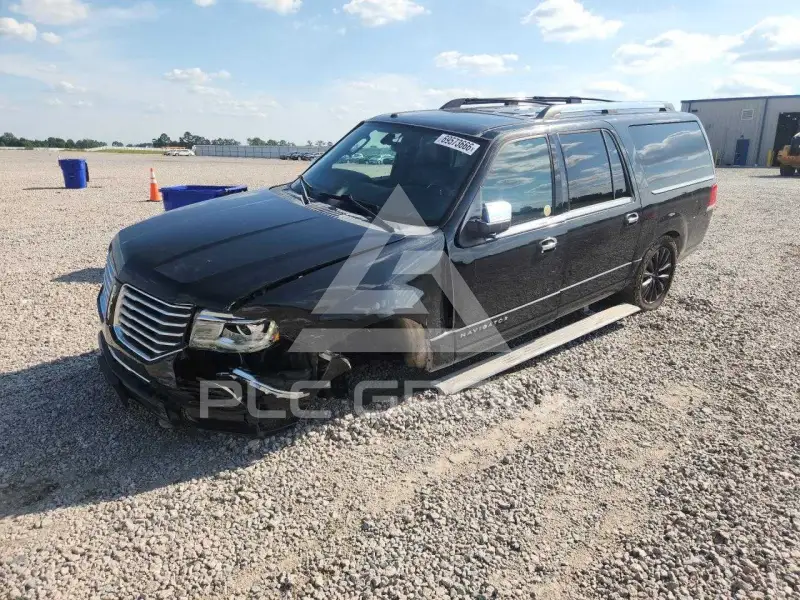 2015 Lincoln NAVIGATOR photo