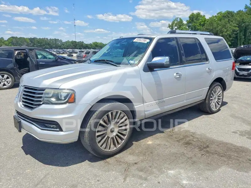 2015 Lincoln NAVIGATOR photo