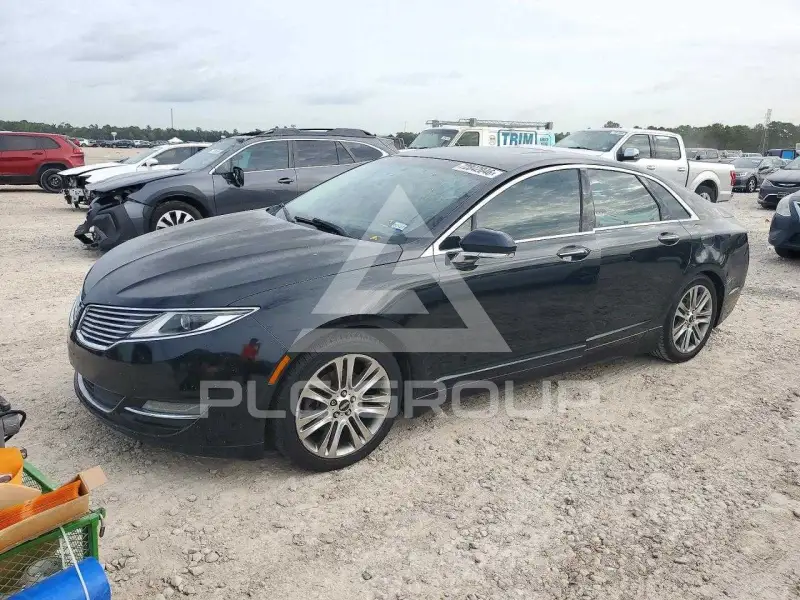 2015 Lincoln MKZ photo