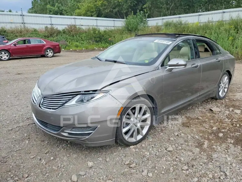 2015 Lincoln MKZ photo