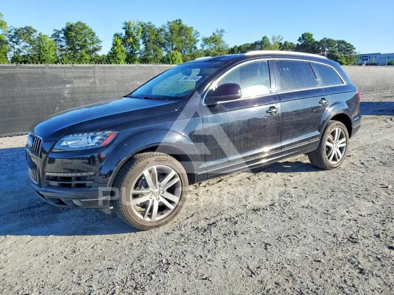 2015 Audi Q7 photo
