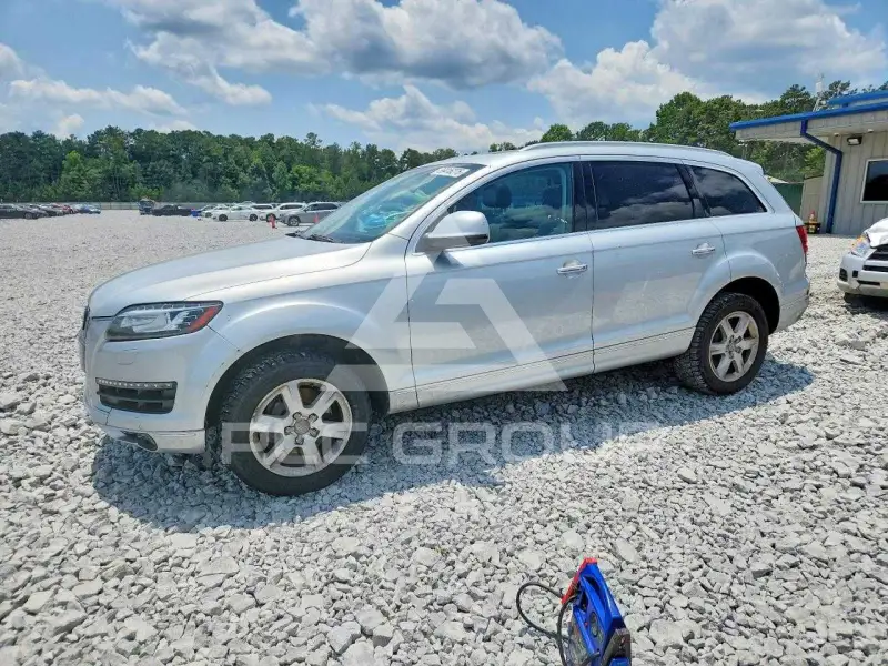 2015 Audi Q7 фото