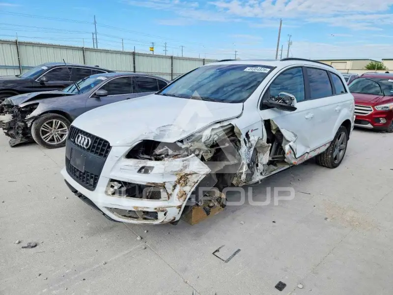 2015 Audi Q7 photo