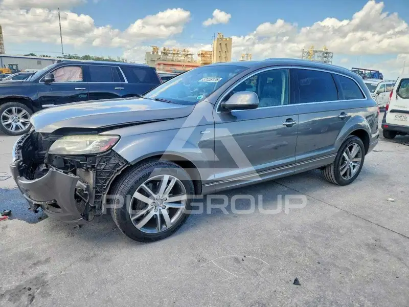 2015 Audi Q7 photo