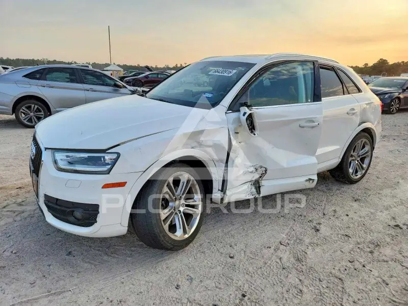 2015 Audi Q3 photo