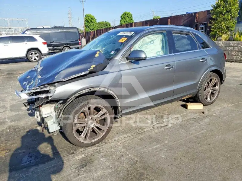 2015 Audi Q3 фото