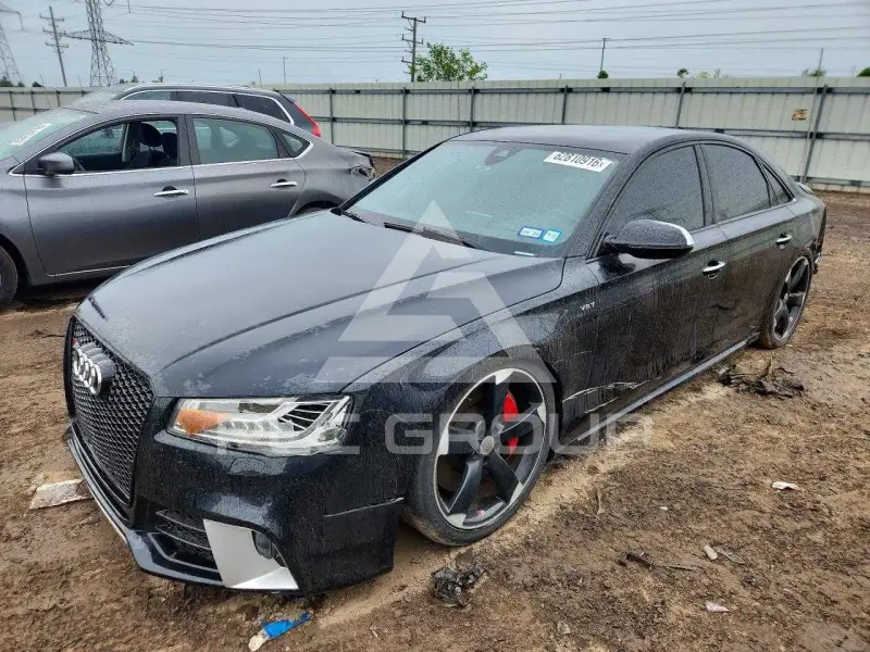 2015 Audi S8 photo