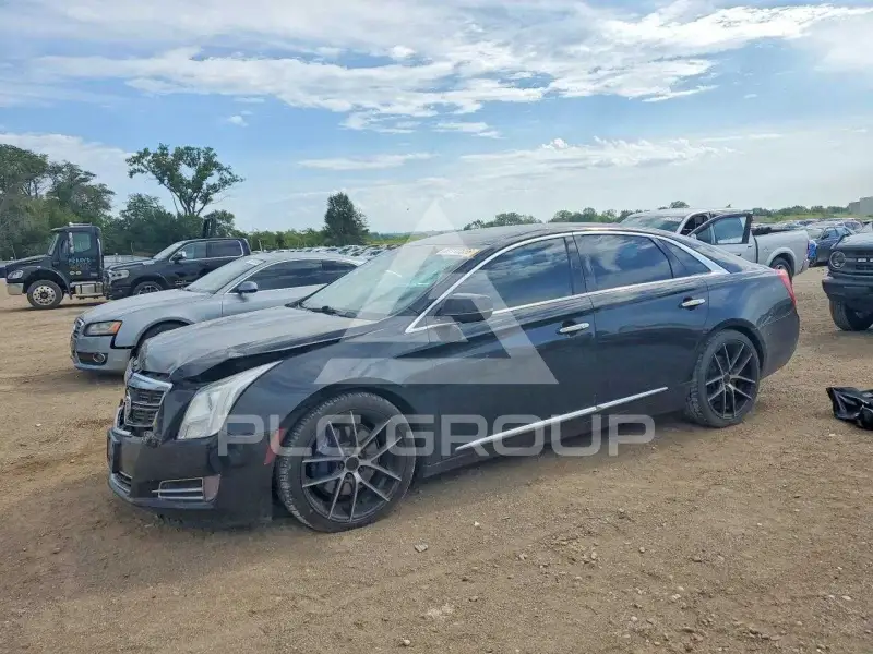 2015 Cadillac XTS photo