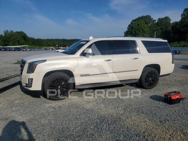 2015 Cadillac ESCALADE photo