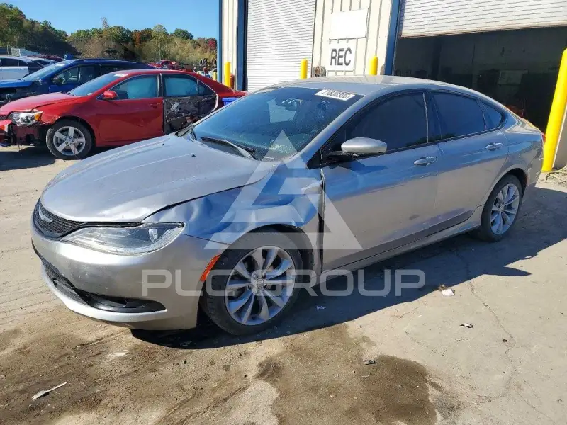 2015 Chrysler 200 фото